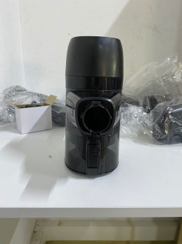 KARCHER VC 6 CORDLESS OURFAMILY PET DIKEY (OUTLET)